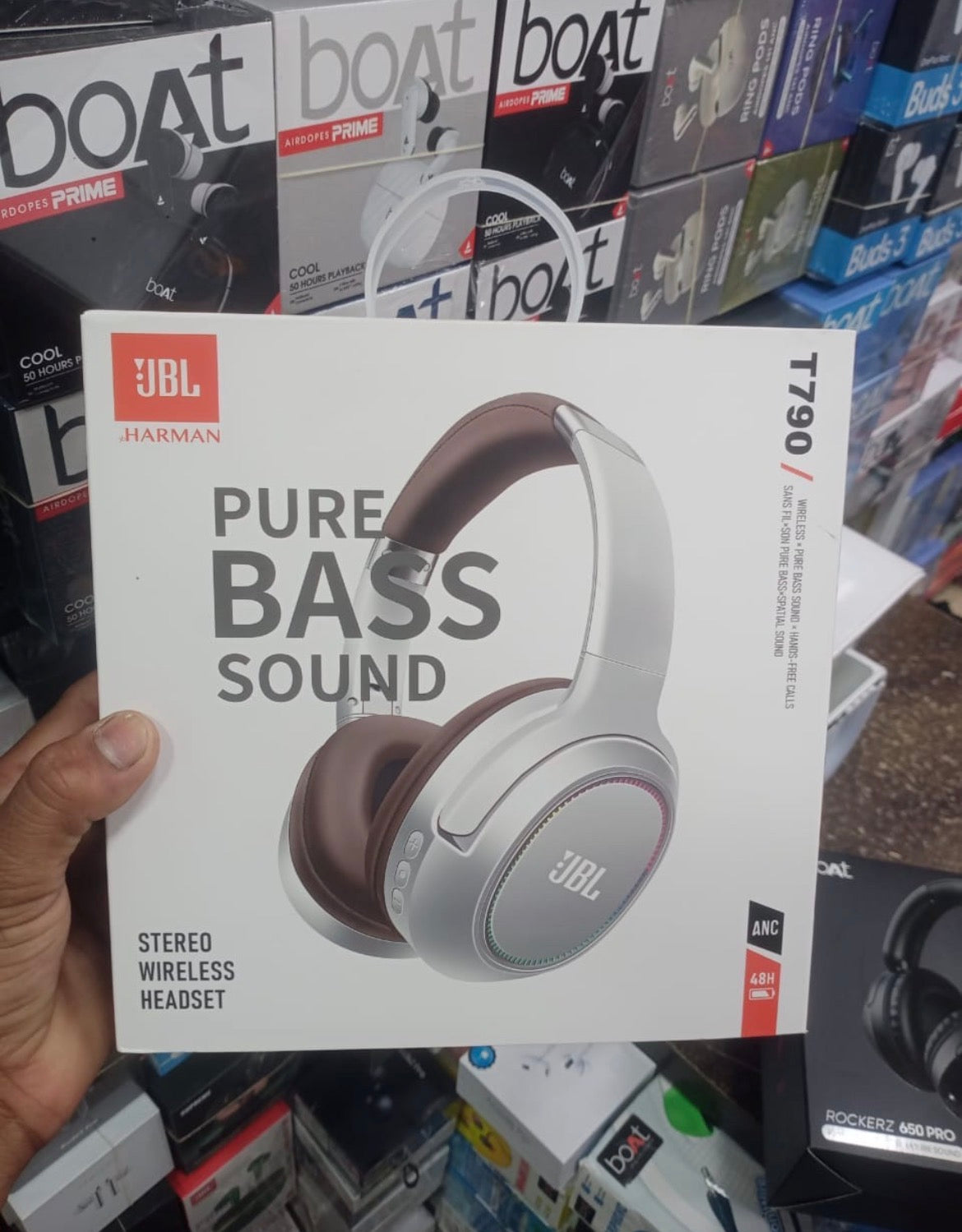 JBL T790